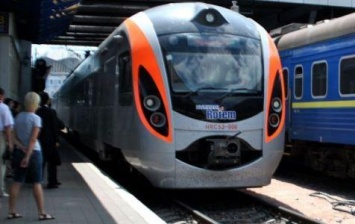 В Украине на 25% подорожают билеты на поезда: какими будут новые цены