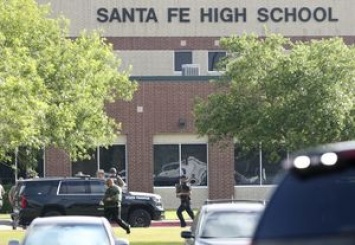 Подробности стрельбы в техасской школе: полицейские нашли взрывчатку