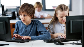 Украина работает над созданием национальной цифровой платформы для школьников и ведет активную разработку электронных учебников