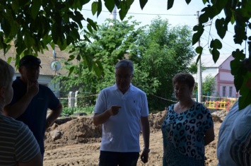 В "Николаевводоканале" заявили, что подрядчики через 10 дней могут начать ремонт коллектора по ул. Лескова