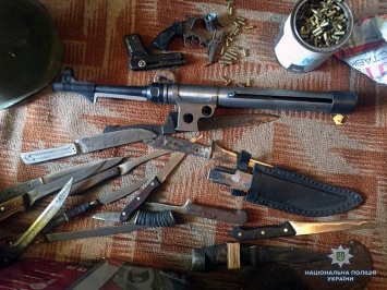 В Запорожье задержали 8 человек, нелегально производивших и продававших оружие