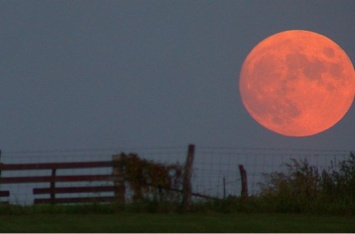 В этом году будет самое длинное лунное затмение в XXI веке! Вот что это значит для вас