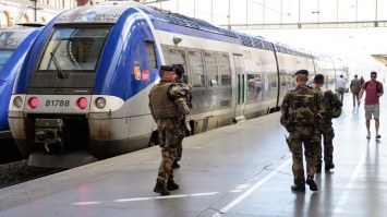 В Марселе эвакуировали пассажиров с вокзала из-за подозрительного мужчины