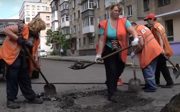 Ремонт дорог в Днепре: в городе ремонтировали сразу 10 улиц