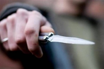 На Луганщине российский преступник угрожал полицейскому ножом и получил пулю