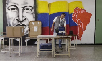 В Венесуэле стартуют досрочные выборы президента
