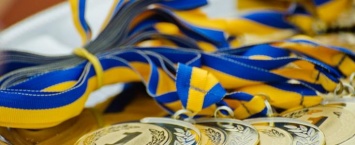 Запорожские спортсмены получили стипендии от областной администрации