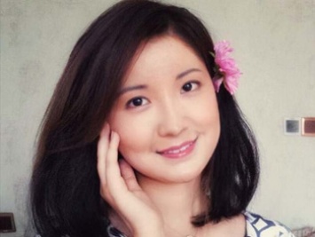 «Лицо - это чистый лист бумаги»: косметика превратила китаянку в Мону Лизу