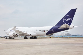 Lufthansa начала тестирование обновленной ливреи