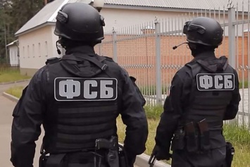 Оккупанты задержали украинца при въезде в Крым