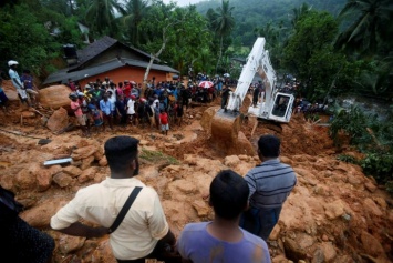 Шри-Ланкой прошелся мощный ураган, есть жертвы