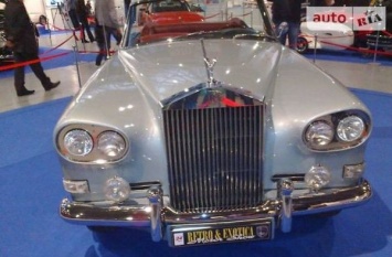 В Украине продают редкий Rolls-Royce