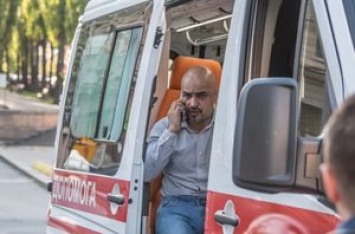 Избитый в центре Киева нардеп Найем выписался из больницы и рассказал, когда придет в Раду