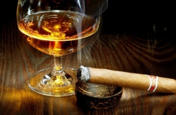 В "ЛНР" утвердили "документы" для торговли табаком и алкоголем сроком на год