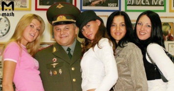 Проститутка укарала американский паспорт у генерала казаков в Москве
