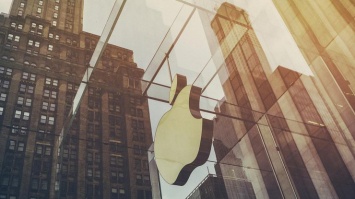 Apple признали самым дорогим брендом в мире