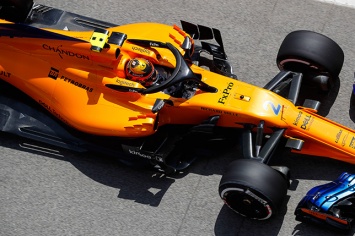 Команда McLaren заключила контракт с FxPro