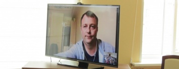 Руслан Требушкин вышел на связь по Skype во время сессии горсовета Покровска