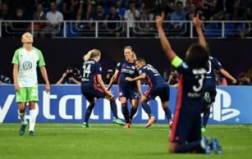Финал женской Лиги чемпионов в Киеве выиграли француженки из "Лиона"