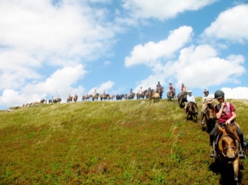 В Запорожье встретят участников конного похода