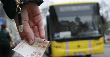 Жителям Бабурки придется платить за проезд на одну гривну больше: в мэрии повысили стоимость на 3 маршрутах