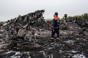 В РФ заявили, что MH17 на Донбассе сбили "просроченной" ракетой, изготовленной еще в СССР