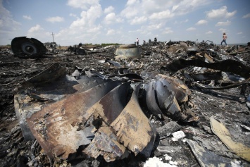ЕС и НАТО призвали Россию "признать ответственность" за катастрофу MH17