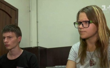 Влюбленную пару подростков из Житомирской области обнаружили в Одессе (ВИДЕО)