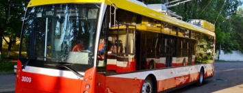 В Одессе троллейбусы и трамваи постепенно вытеснят частные маршрутки