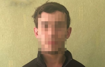 В Киеве задержали иностранца, сломавшего нос пенсионеру