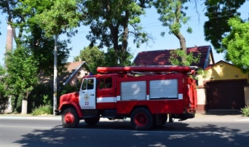 Жаркий май в центре Черноморска снова полыхал пожар