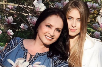 Внучка Ротару отпраздновала 17-летие и получила поздравление от Пугачевой. ФОТО