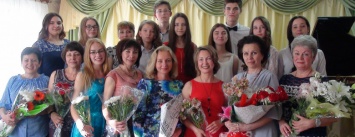 В Авдеевской музыкальной школе отметили 54 выпускной (ФОТОФАКТ)