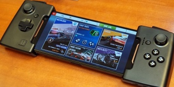 Смартфон ASUS ROG Phone получил 90-Гц экран и три USB-Type C