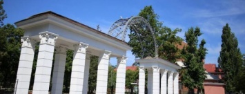 Парк "Крюковский" возвращает себе былую славу и любовь горожан (ФОТО)