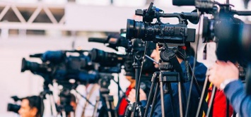 Ведущие новостей и развлекательных программ: каких журналистов знают харьковчане