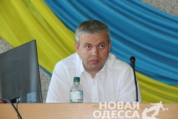 Глава Новоодесской РГА не видит причин для увольнения скандального начальника отдела образования Багнюка