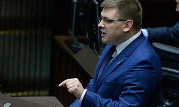 В Сейме Польши закрыли дело против депутата за ложь об избиении поляков украинцами