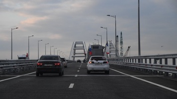 Иностранные участники "Боспорских агон" хотят проехать по Крымскому мосту