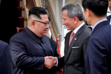 Лидер Северной Кореи Ким Чен Ын прибыл в Сингапур