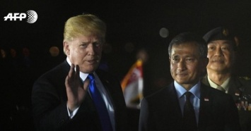 Дональд Трамп прилетел в Сингапур на встречу с Ким Чен Ыном