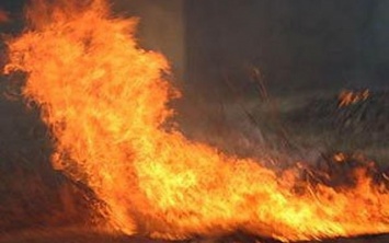 Каховские пожарные ликвидировали пожар в подвале дома