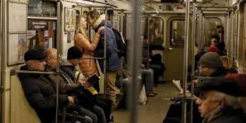 Новый голос в киевском метро обойдется городу абсолютно бесплатно