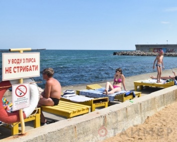 Спасатели: лишь половина одесских пляжей готова к купальному сезону