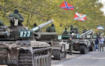 Беспилотник миссии ОБСЕ засек на Донбассе сотни танков и гаубиц боевиков