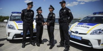 Ограбление банка, раненые и заложники: под Киевом полиция проводит обучение