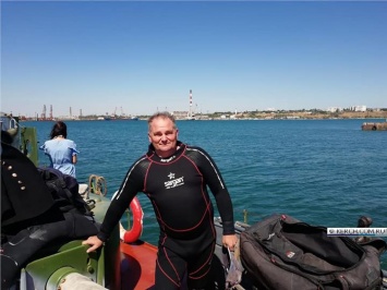 Подводная экспедиция у Керчи продолжает обследовать дно