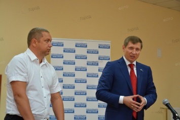 Нардеп Шахов встретился с медиками Николаева и раскритиковал реформу Супрун