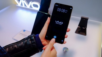 Сканер отпечатков в дисплее от Vivo работает не хуже Touch ID