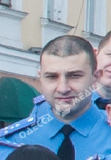 Экс-следователь милиции Казбек Икаев пытается восстановиться в органах, скрывая свои доходы?